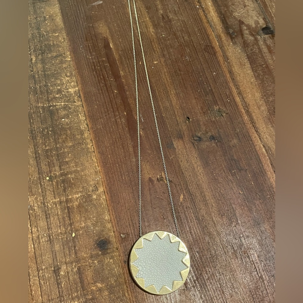 House of Harlow 1960 Sunburst Necklace